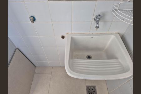 ÁREA DE SERVIÇO de apartamento à venda com 3 quartos, 88m² em Cambuí, Campinas