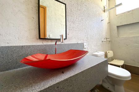 Casa para alugar com 182m², 3 quartos e 1 vaga Casa para alugar com 182m², 3 quartos e 1 vagaBanheiro