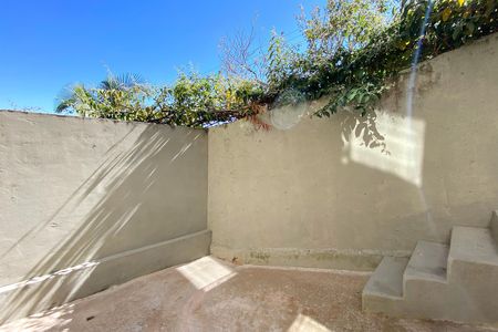 Quintal de casa para alugar com 3 quartos, 182m² em Alto dos Pinheiros, Belo Horizonte