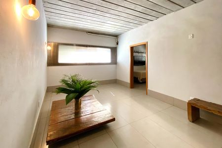 Casa para alugar com 182m², 3 quartos e 1 vaga Casa para alugar com 182m², 3 quartos e 1 vagaSala / Cozinha