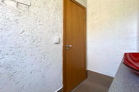 Casa para alugar com 182m², 3 quartos e 1 vaga Casa para alugar com 182m², 3 quartos e 1 vagaBanheiro
