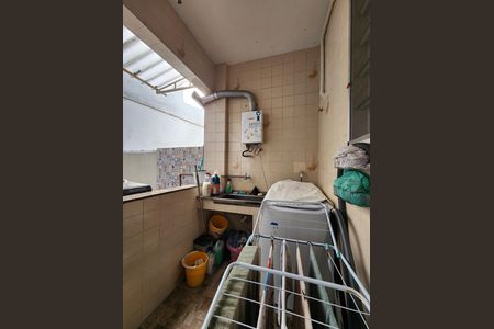 Apartamento à venda com 92m², 2 quartos e sem vaga Apartamento à venda com 92m², 2 quartos e sem vagaÁrea de Serviço
