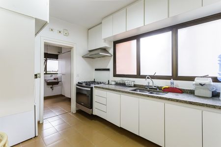 Apartamento para alugar com 165m², 2 quartos e 3 vagas Apartamento para alugar com 165m², 2 quartos e 3 vagasCozinha