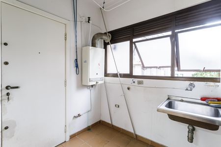 Apartamento para alugar com 165m², 2 quartos e 3 vagas Apartamento para alugar com 165m², 2 quartos e 3 vagasÁrea de Serviço