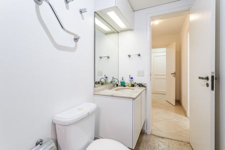 Apartamento para alugar com 165m², 2 quartos e 3 vagas Apartamento para alugar com 165m², 2 quartos e 3 vagasBanheiro Social