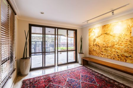 Apartamento para alugar com 165m², 2 quartos e 3 vagas Apartamento para alugar com 165m², 2 quartos e 3 vagasHall social