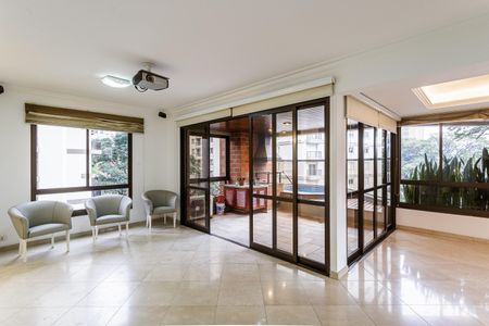 Apartamento para alugar com 2 quartos, 165m² em Itaim Bibi, São Paulo