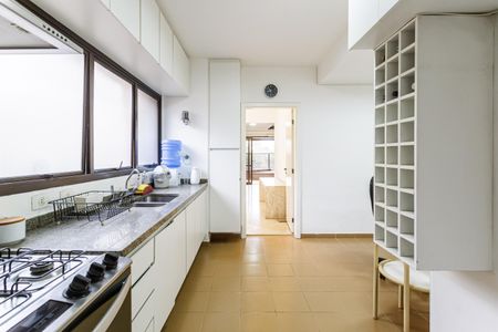 Apartamento para alugar com 165m², 2 quartos e 3 vagas Apartamento para alugar com 165m², 2 quartos e 3 vagasCozinha