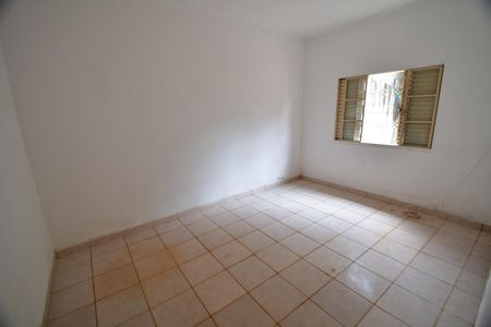 Casa à venda com 60m², 1 quarto e 8 vagasQuarto