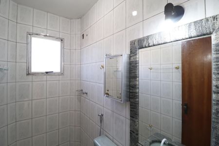 Apartamento para alugar com 54m², 2 quartos e 1 vagaBanheiro Social