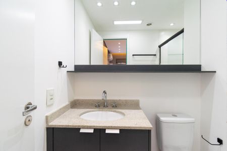 Banheiro da Suíte de apartamento para alugar com 1 quarto, 29m² em Jardim Prudência, São Paulo