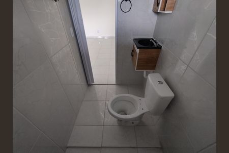 Banheiro - torneira de kitnet/studio para alugar com 1 quarto, 24m² em Vila Moraes, São Paulo