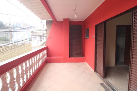 Varanda da suíte de casa para alugar com 2 quartos, 155m² em Jardim Santa Francisca Cabrini, São Paulo