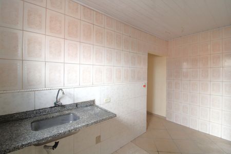 Cozinha de casa para alugar com 2 quartos, 155m² em Jardim Santa Francisca Cabrini, São Paulo