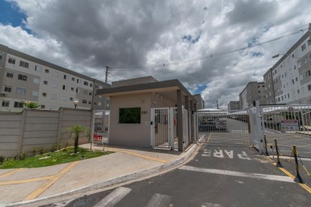 Apartamento para alugar com 41m², 2 quartos e 1 vaga Apartamento para alugar com 41m², 2 quartos e 1 vagaFachada e Portaria