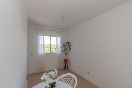 Apartamento para alugar com 41m², 2 quartos e 1 vaga Apartamento para alugar com 41m², 2 quartos e 1 vagaSala de Estar/Jantar