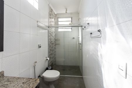 Apartamento para alugar com 120m², 2 quartos e sem vagaBanheiro