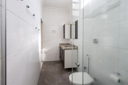 Apartamento para alugar com 120m², 2 quartos e sem vagaBanheiro