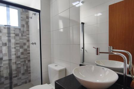 Banheiro de apartamento para alugar com 2 quartos, 44m² em Fundacao da Casa Popular, Campinas