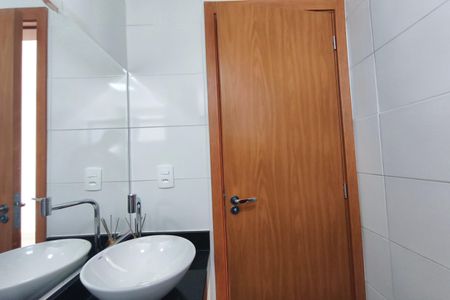 Apartamento para alugar com 44m², 2 quartos e 1 vagaBanheiro