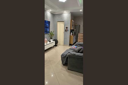 Sala de casa para alugar com 2 quartos, 85m² em Bangu, Rio de Janeiro