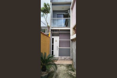 Fachada de casa para alugar com 2 quartos, 85m² em Bangu, Rio de Janeiro