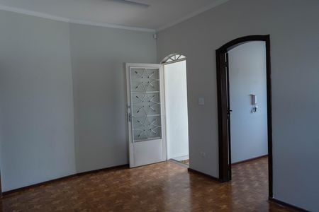 Casa para alugar com 118m², 1 quarto e 2 vagasSala