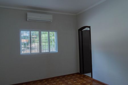 Casa para alugar com 118m², 1 quarto e 2 vagasQuarto