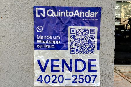 Apartamento à venda com 42m², 2 quartos e sem vaga Apartamento à venda com 42m², 2 quartos e sem vagaPlaquinha