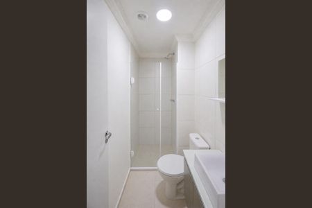 Banheiro  de apartamento para alugar com 2 quartos, 35m² em Jardim Sabará, São Paulo