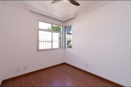 Apartamento para alugar com 132m², 5 quartos e 2 vagas Apartamento para alugar com 132m², 5 quartos e 2 vagasQuarto 2