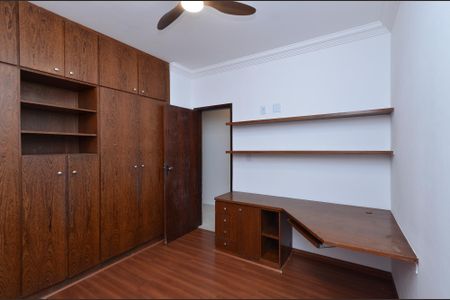 Apartamento para alugar com 132m², 5 quartos e 2 vagas Apartamento para alugar com 132m², 5 quartos e 2 vagasQuarto1