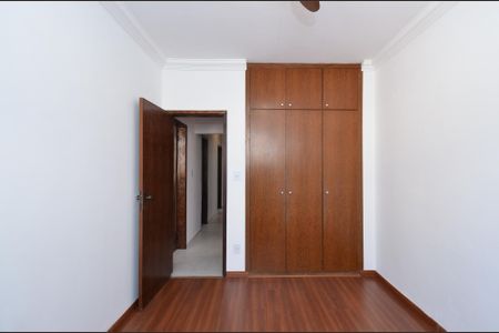 Apartamento para alugar com 132m², 5 quartos e 2 vagas Apartamento para alugar com 132m², 5 quartos e 2 vagasQuarto 3