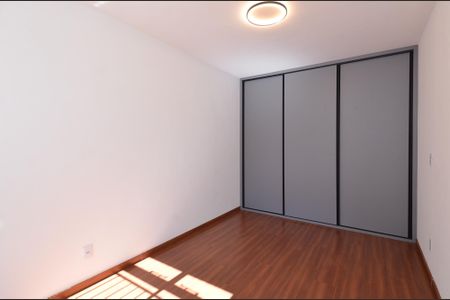Apartamento para alugar com 132m², 5 quartos e 2 vagas Apartamento para alugar com 132m², 5 quartos e 2 vagasSuite