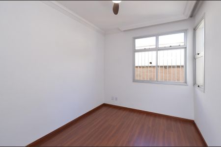 Apartamento para alugar com 132m², 5 quartos e 2 vagas Apartamento para alugar com 132m², 5 quartos e 2 vagasQuarto 3