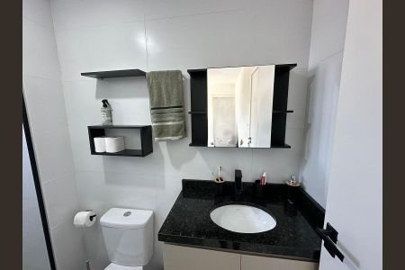 Banheiro de apartamento para alugar com 1 quarto, 26m² em Vila Aricanduva, São Paulo