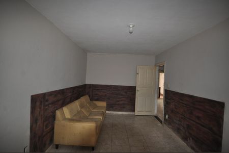 Casa para alugar com 110m², 1 quarto e 2 vagasQuarto 2