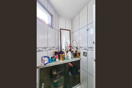 Apartamento à venda com 100m², 3 quartos e 2 vagas Apartamento à venda com 100m², 3 quartos e 2 vagasBanheiro da Suíte 1