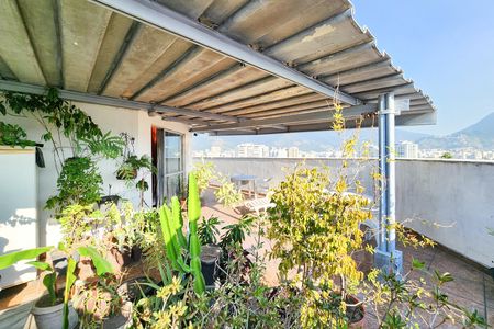 Apartamento à venda com 100m², 3 quartos e 2 vagas Apartamento à venda com 100m², 3 quartos e 2 vagasÁrea