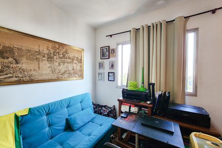 Apartamento à venda com 100m², 3 quartos e 2 vagas Apartamento à venda com 100m², 3 quartos e 2 vagasQuarto
