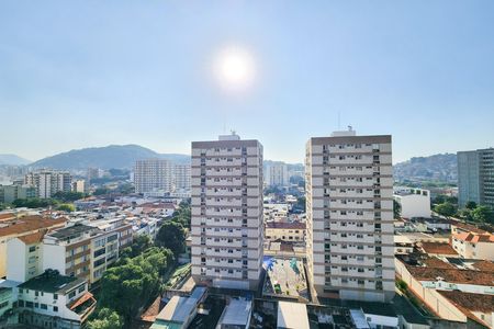 Apartamento à venda com 100m², 3 quartos e 2 vagas Apartamento à venda com 100m², 3 quartos e 2 vagasVista da Suíte 1