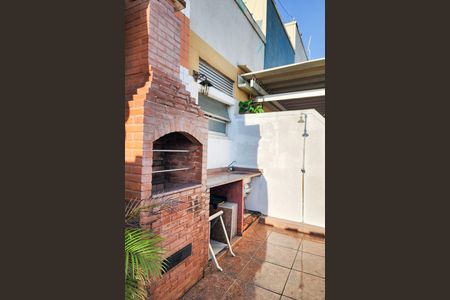 Apartamento à venda com 100m², 3 quartos e 2 vagas Apartamento à venda com 100m², 3 quartos e 2 vagasÁrea