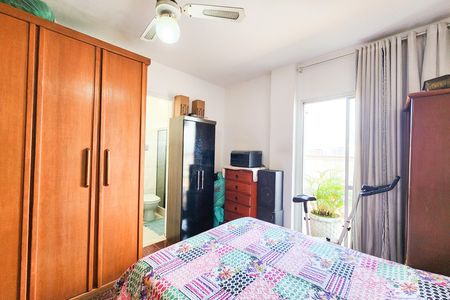 Apartamento à venda com 100m², 3 quartos e 2 vagas Apartamento à venda com 100m², 3 quartos e 2 vagasSuíte 2