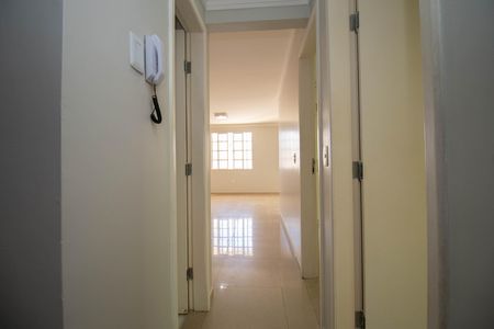Casa para alugar com 140m², 3 quartos e 4 vagas Casa para alugar com 140m², 3 quartos e 4 vagasCorredor
