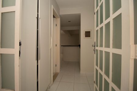 Casa para alugar com 140m², 3 quartos e 4 vagas Casa para alugar com 140m², 3 quartos e 4 vagasCorredor