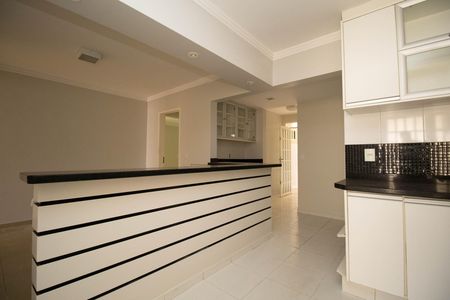 Casa para alugar com 140m², 3 quartos e 4 vagas Casa para alugar com 140m², 3 quartos e 4 vagasCozinha