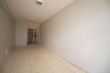 Casa para alugar com 140m², 3 quartos e 4 vagas Casa para alugar com 140m², 3 quartos e 4 vagasGaragem