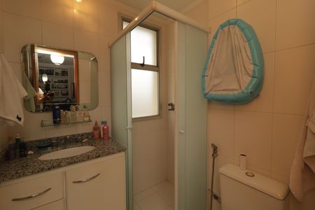 Apartamento para alugar com 110m², 3 quartos e 2 vagasBanheiro Social