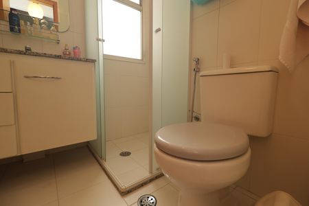 Apartamento para alugar com 110m², 3 quartos e 2 vagasBanheiro Social