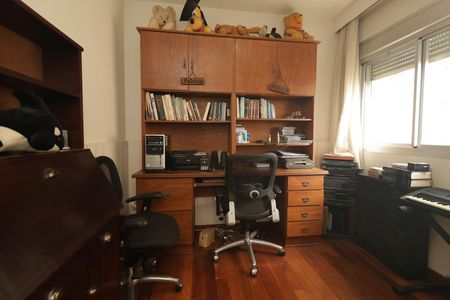 Apartamento para alugar com 110m², 3 quartos e 2 vagasQuarto 2
